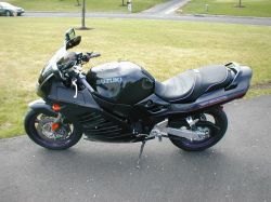 Suzuki-RF900 (8).JPG